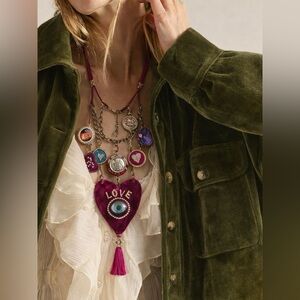 “Decadent love” necklace